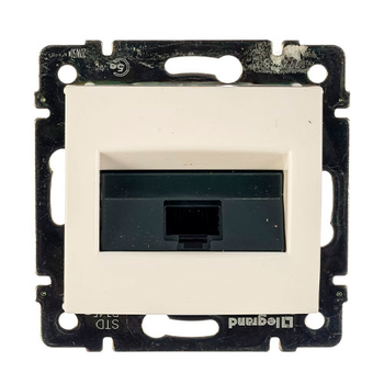 Информационная розетка Legrand Valene RJ45 UTP 5 кат 1 выход б/з белая - Электрика, НВА - Выключатели и розетки - Розетки - . Магазин оборудования для автономного и резервного электропитания Ekosolar.ru в Выборге